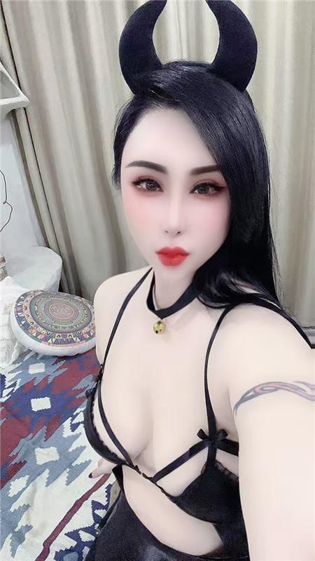 黑龙江-哈尔滨水多会花活的小姐姐-4.jpeg